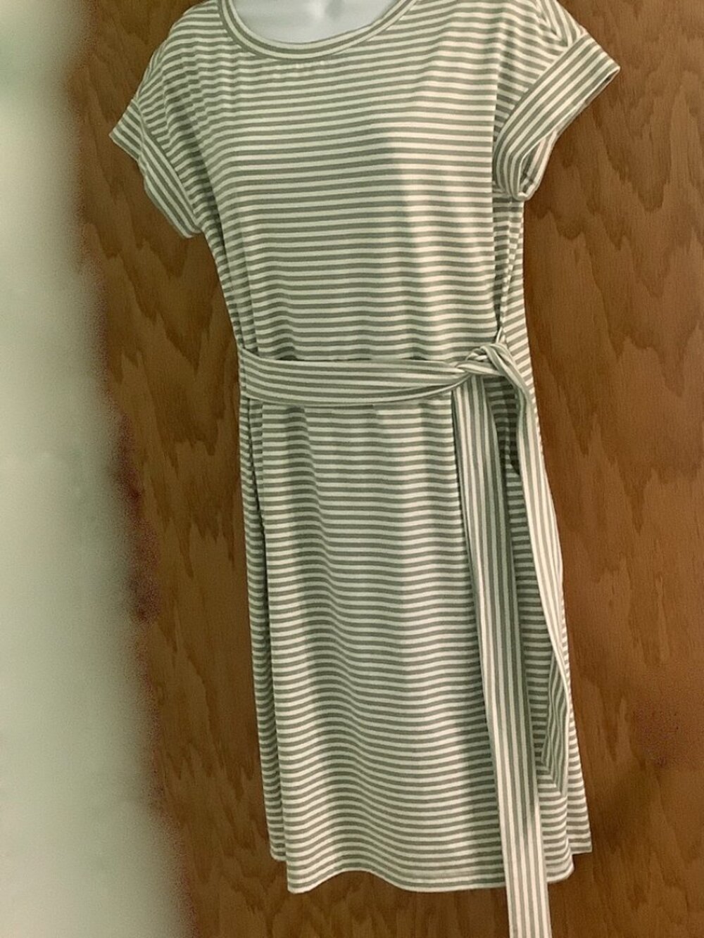 Sheath Dress Green Stripe Short Sleeve Rayon Blend Sz M  Business Casual Slip-on